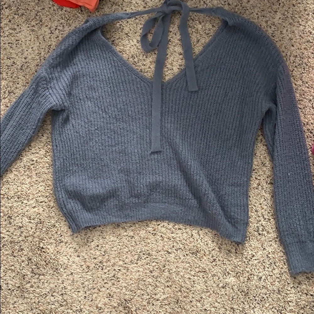 Flows sweater